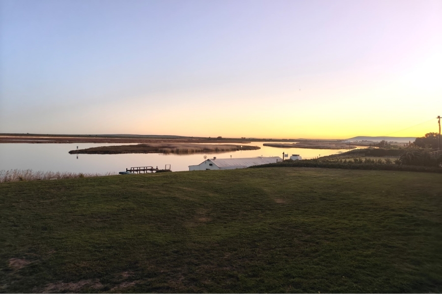 2 Bedroom Property for Sale in Velddrif Western Cape